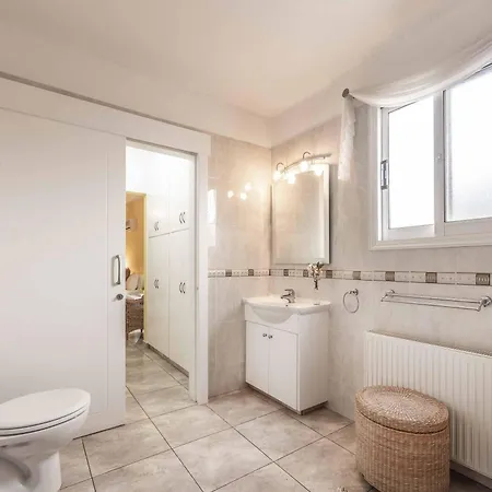 וילה Cliffside Tala