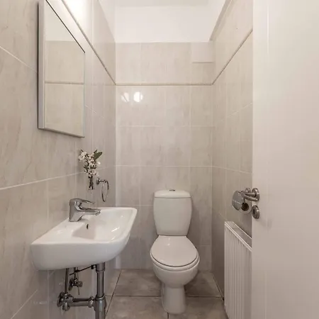 Cliffside Vilă Tala