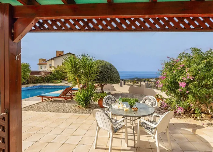 Villa Cliffside Tala