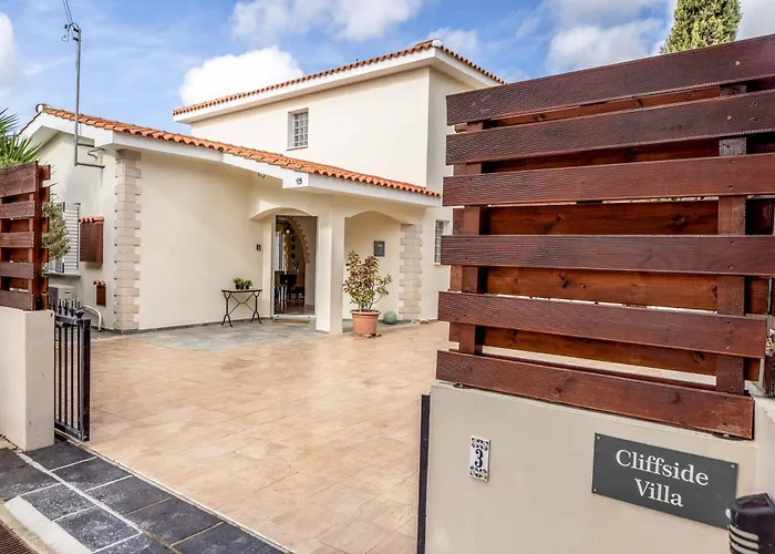 Cliffside Villa Tala